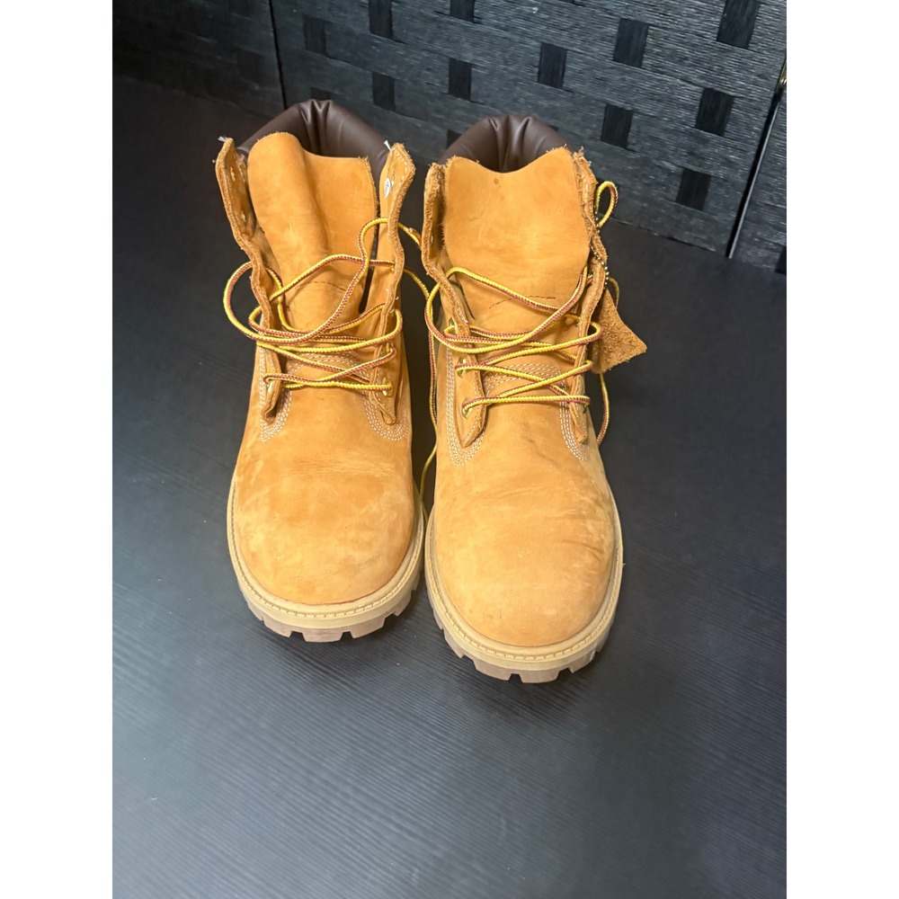 Wheat timberland men's size 7